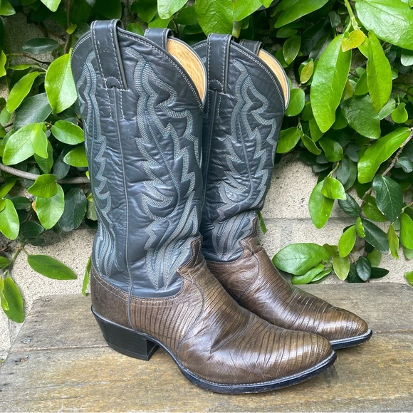 Vintage Leather Cowboy Western Boots - Picture 15 of 15